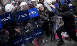 İstanbul'daki 1 Mayıs gösterilerinde polise saldıran 52 şüpheliye tutuklama talebi