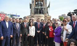 İstanbul'da 19 Mayıs Atatürk'ü Anma, Gençlik ve Spor Bayramı coşkusu