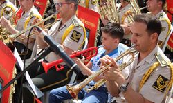 Edirne'de askeri bando konser verdi