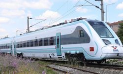 Milli elektrikli tren seti 1 yılda 575 bin yolcu taşıdı