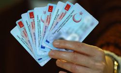 Türkiye'de yaklaşık 6 milyon kişi çipli kimlik kartına geçmedi