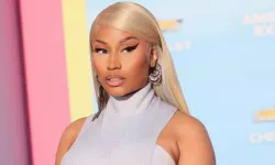 Nicki Minaj Hollanda'da gözaltına alındı