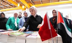 Emine Erdoğan'dan Şule Yüksel Şenler Vakfı Kitap ve Kültür Günleri etkinlik alanına ziyaret