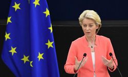 Von der Leyen: Putin bombalamayı durdurursa barış görüşmeleri yapılabilir