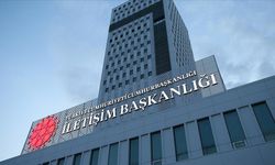 İsrail Savunma Bakanlığı resmî hesabından oyuncak silah paylaşarak soykırıma kılıf uydurmaya çalışıyor