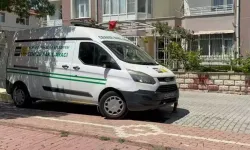 İki kız kardeş, 4 saat arayla ölü bulundu