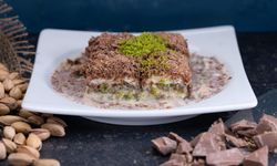 Yaz aylarının vazgeçilmezi: Soğuk baklava tarifi!