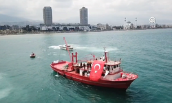 Hatay'da 15 Temmuz etkinlikleri: Denizde Türk bayrağı açıldı