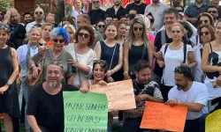 İstanbul'da berber ve kuaförlerden pazar tatili protestosu