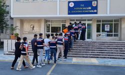 Mersin'de 3 kişinin öldüğü silahlı kavgada gözaltına alınan 6 şüpheliden biri tutuklandı