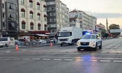 İstanbul'da Vatan Caddesi trafiğe kapatıldı