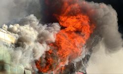Diyarbakır'da sanayi sitesinde yangın! Alevlere müdahale ediliyor
