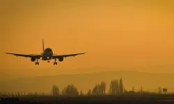 Londra-Singapur seferini yapan uçak, İstanbul Havalimanı’na acil iniş yaptı