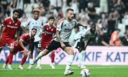 Beşiktaş-Eintracht Frankfurt maçında 11'ler açıklandı