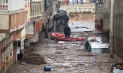 Romanya'daki sel felaketinde 4 kişi hayatını kaybetti, binlerce ev zarar gördü