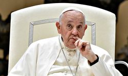 Papa Francis: ABD seçimlerini kötünün iyisi kazanacak