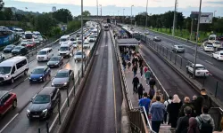 İstanbul'da trafik yoğunluğu: Harita kırmızıya döndü!