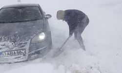 Artvin-Ardanuç-Ardahan Karayolu'nda ulaşıma kar engeli!