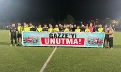 Diyarbakır'da futbol turnuvasında ‘Gazze'yi unutma' pankartı açıldı