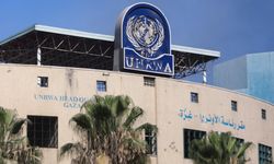 UNRWA Genel Komiseri Lazzarini, hiç bu kadar saldırı ve baskı altında olmadıklarını bildirdi