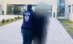 3 yıl 4 ay hapis cezasıyla aranan şahsı polis yakaladı