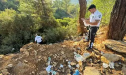 Muğla'da yol kenarına çöp atan iki otobüs firmasına ceza