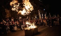 Gallant için sokağa dökülen İsrailliler esir takası anlaşmasının yapılmasını istedi