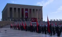 Atatürk'ü saygıyla anıyoruz: Devlet erkanı Anıtkabir'de...