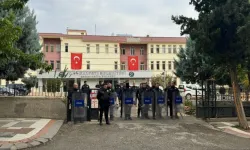 Şanlıurfa'da kayyum eylemlerinde polise saldıran 10 kişi tutuklandı