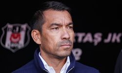 Beşiktaş'ta beklenen son geldi! Giovanni van Bronckhorst ile yollar ayrılıyor