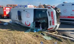 Edirne'de ambulans kaza yaptı: 7 yaralı