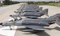 F-4 savaş uçaklarının Türk Hava Kuvvetleri envanterine katılışının 50. yılı kutlandı