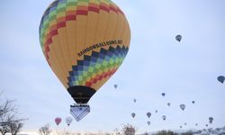 Kapadokya'da balonlar kefiye ile havalandı