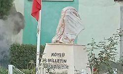 İzmir'de iki Atatürk büstüne saldırı