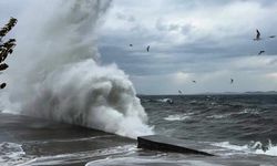 Doğu Karadeniz ve Akdeniz için fırtına uyarısı