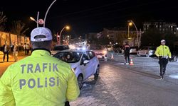 Kırklareli'nde 16 düzensiz göçmen yakalandı