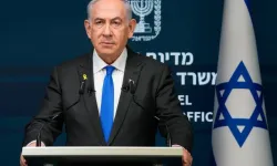 Netanyahu’nun yardımcısından sızdırılan belgeler, rehineler için müzakerelere zarar vermiş olabilir mi?