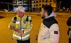 Aksaray'da yetersiz ehliyetle yakalandı: Öğrenci adamım halimden anla