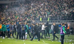 Kocaelispor'dan Sakaryaspor maçı açıklaması: 4'ü futbolcu, 6 kişi yaralandı