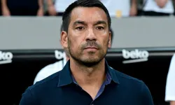 Van Bronckhorst topun azğında! Beşiktaş'ta istifa sesleri