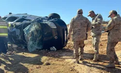 Mardin'de takla atan araçtaki 3 kişi öldü, 5 kişi yaralandı