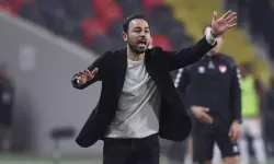 Selçuk İnan: İlk yarıda maçı koparabilirdik