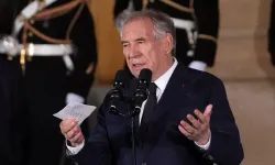 Fransa'nın yeni Başbakanı François Bayrou, hükümet kurma çalışmalarına başladı