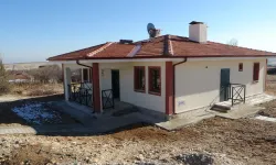 Malatya'da kalıcı konutlarına kavuşan depremzedelerin 'villa tipi ev' mutluluğu