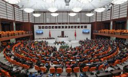 Çevre, Şehircilik ve İklim Değişikliği Bakanlığı ile Sanayi ve Teknoloji Bakanlığının bütçeleri kabul edildi