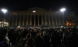 Gürcistan'da AB yanlısı göstericilerin protestosu 8. gününde de sürdü