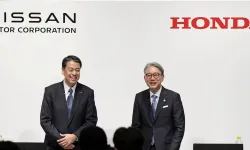 Honda ve Nissan resmi olarak birleşme görüşmelerine başladı