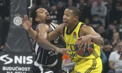 Fenerbahçe, Partizan'a yenildi