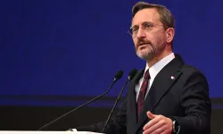 Fahrettin Altun: Tarih, tarihin doğru tarafında duranları yazar