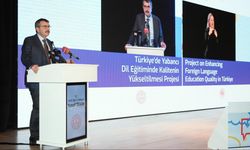 Bakan Tekin: Yabancı dil eğitiminde çağın ihtiyaçlarına göre proje geliştiriyoruz